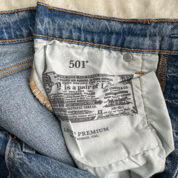 Levi's 501® Original Fit Women's Jeans - Picture 8 of 14